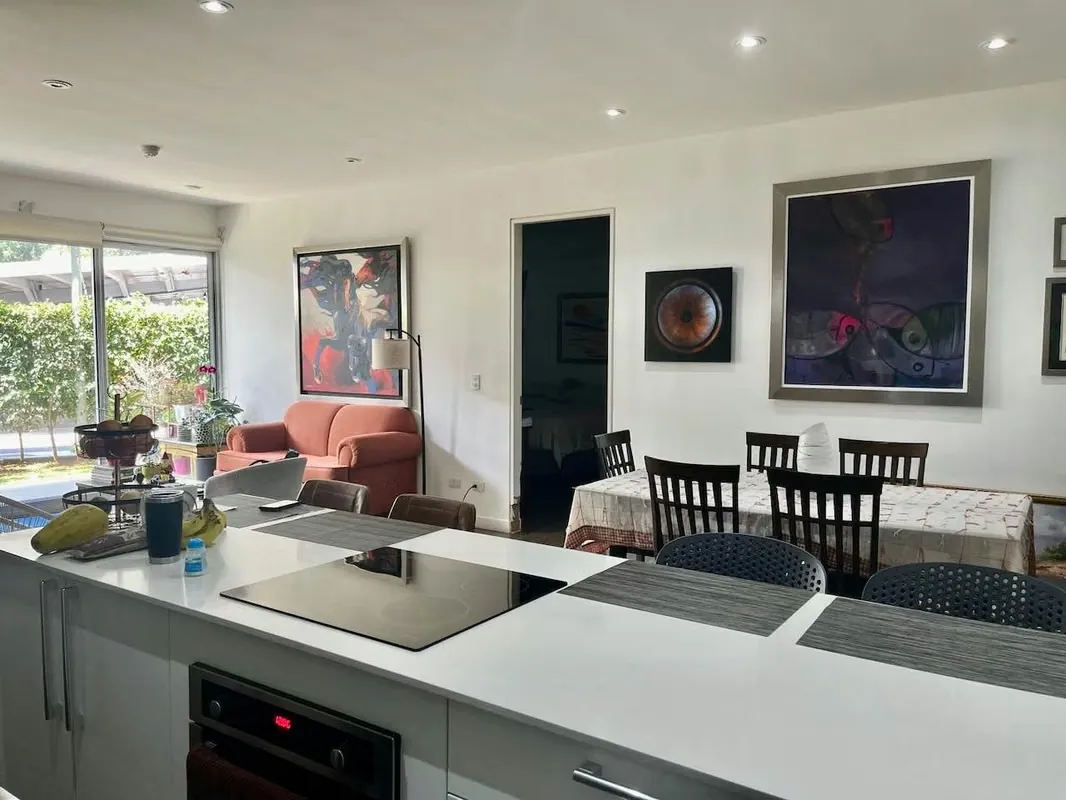 VENTA DE APARTAMENTO CON LINEA BLANCA Y JARDIN - CONDOMINIO ADRIA