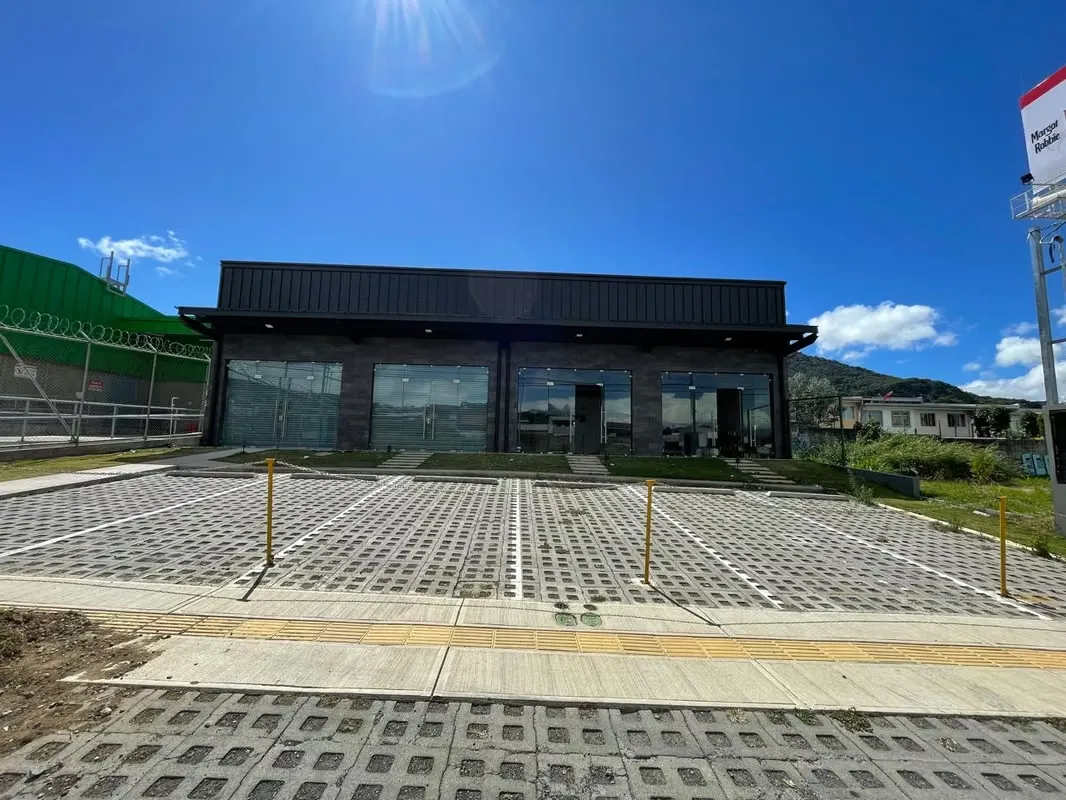 ¡Oportunidad de Inversión Premium! Venta Plaza Neró – Ubicación Estratégica en Tres Ríos
