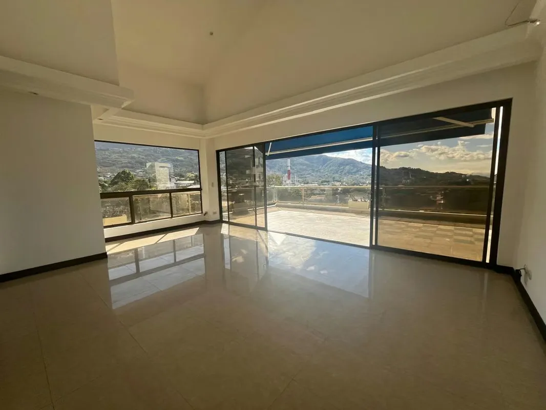 APARTAMENTO EN VENTA EN CONDOMINIO RIVERSIDE - PENTHOUSE