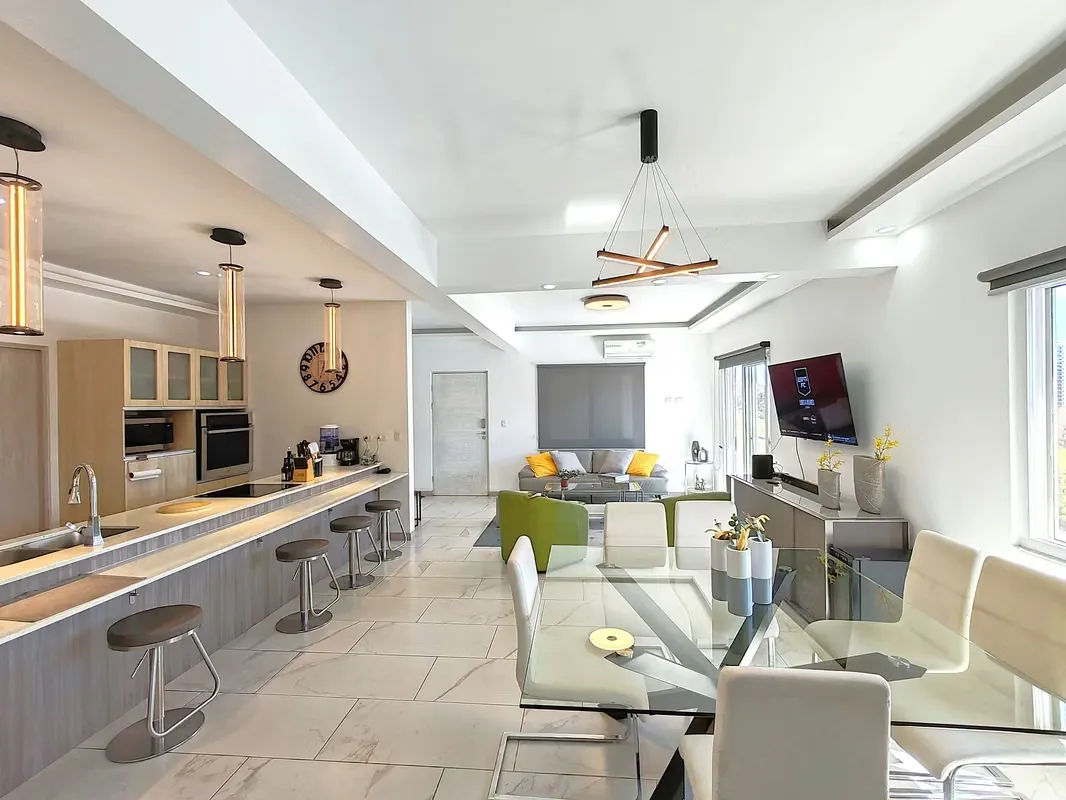 Modern Apartment for Sale – La Uruca