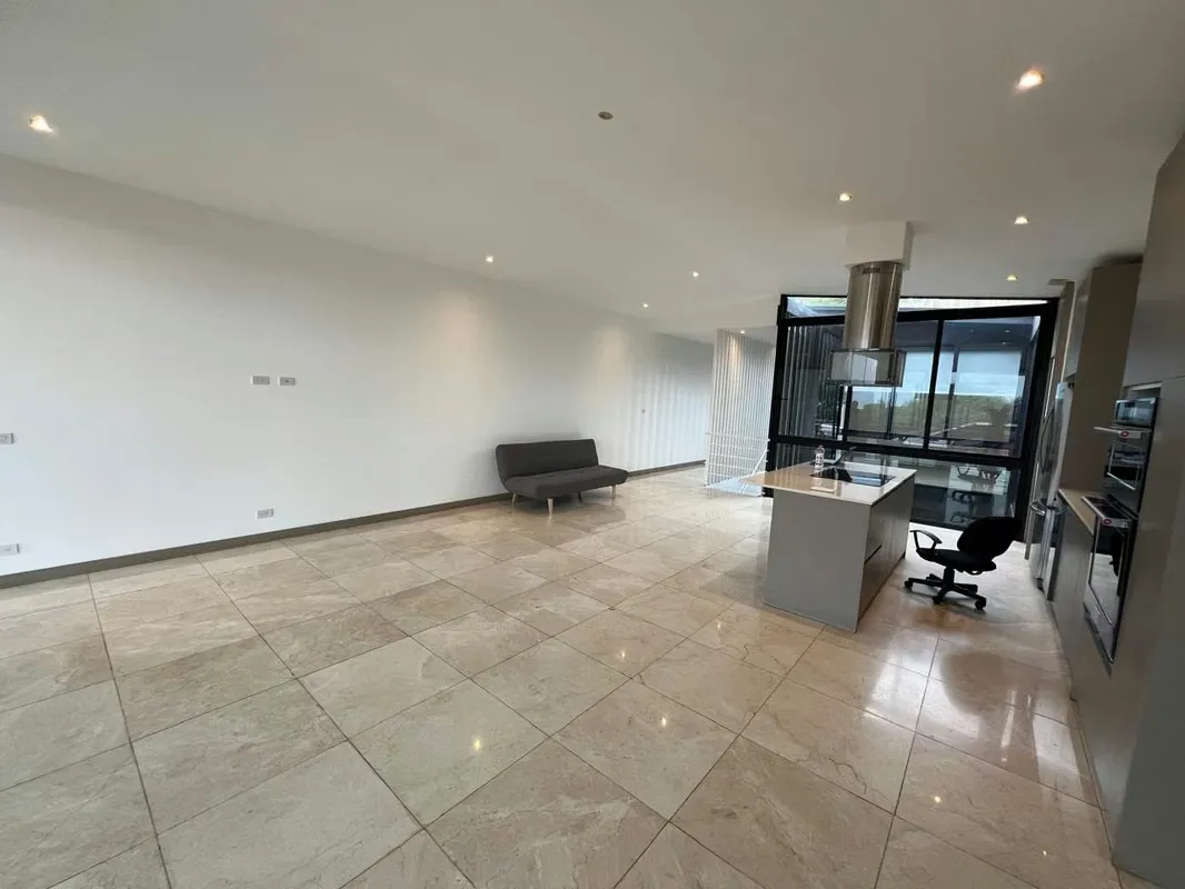 Contemporary 3 BDR Home, Maid's Room, w/ Bath Each, Appliances, Amenities, Escazú