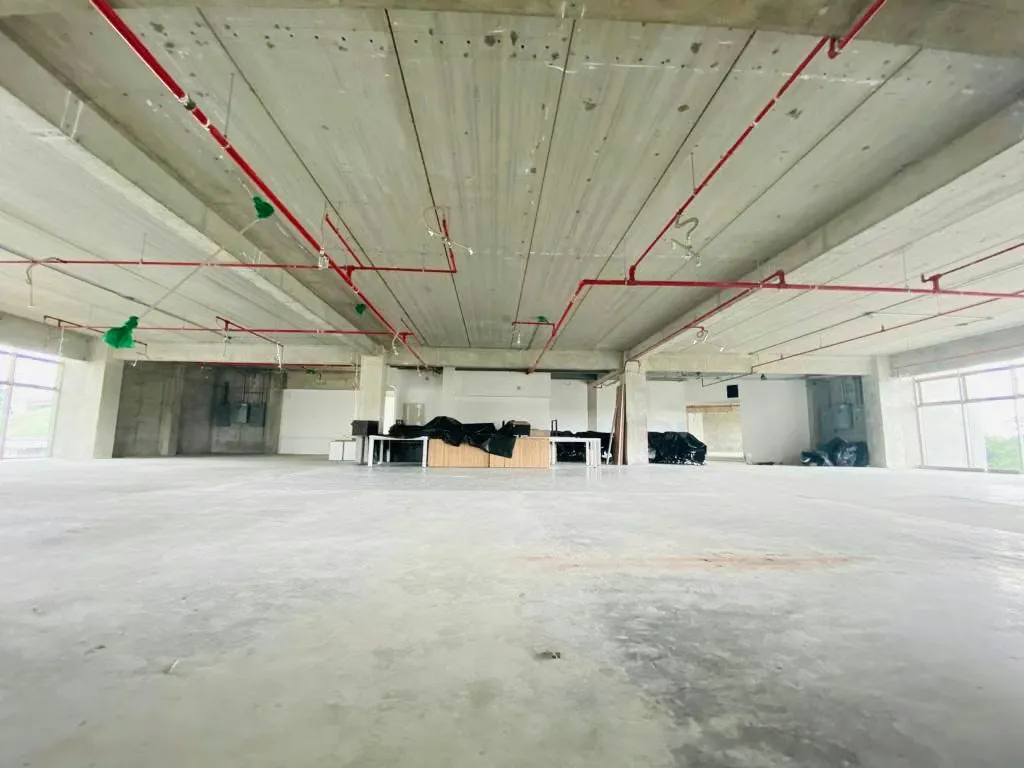 VENTA DE LOCALES COMERCIALES EN SAN PEDRO DE MONTES DE OCA