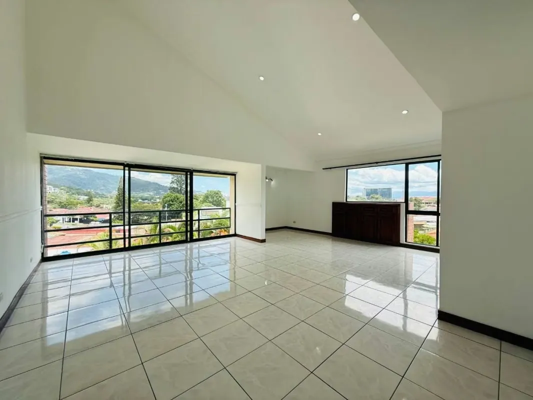 Venta de Penthouse en Escazú