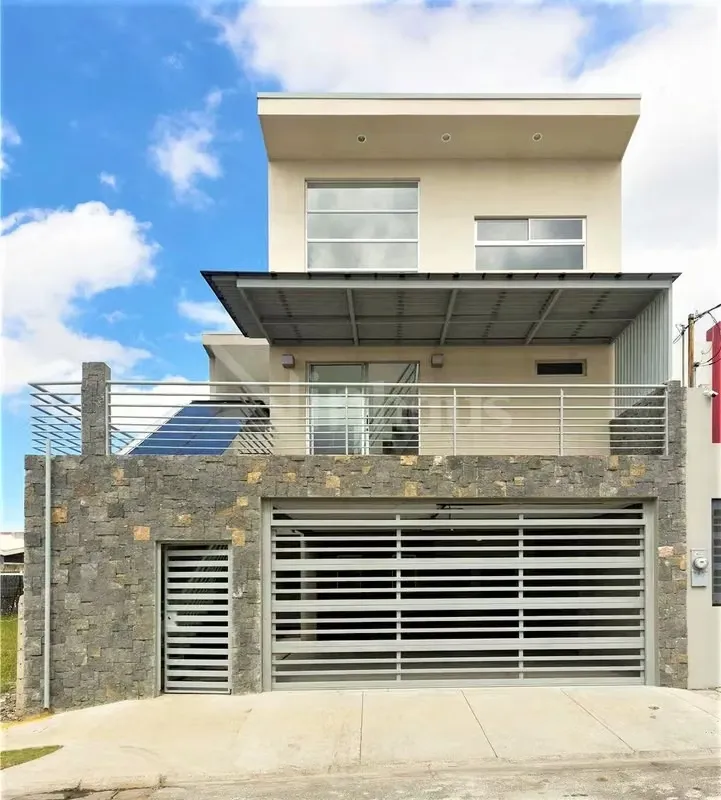 id 38456 Venta de edificio de apartamentos,