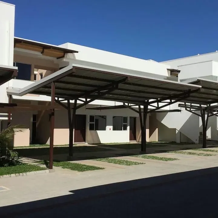 APARTAMENTO en 1er Piso AMUEBLADO en Belén, Heredia!