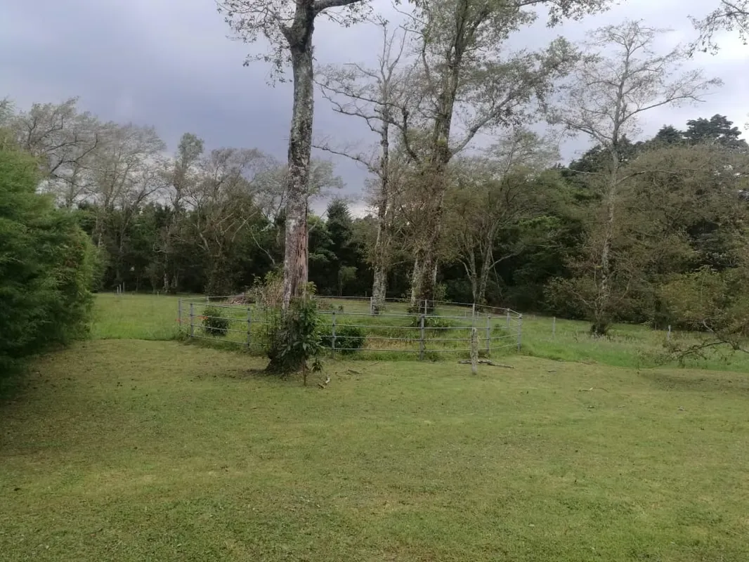 Finca de mas de 2 Hectáreas en San Rafael de Heredia
