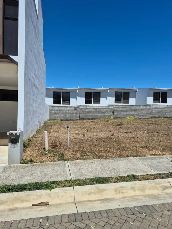 Condominium NOA is an exclusive residential that offers comfort, security and a modern ...