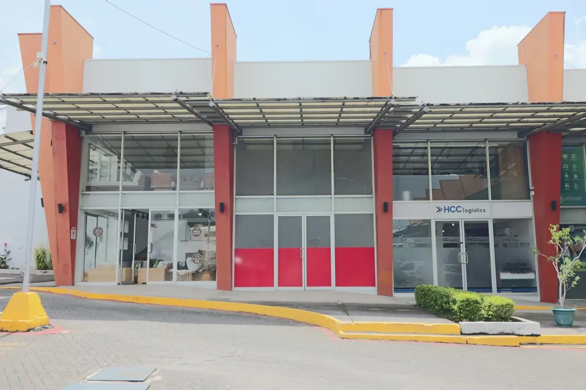 VENTA/ALQUILER-GRAN OPORTUNIDAD DE INVERSIÓN-ESPACIO COMERCIAL EN PLAZA VALLE DEL SOL, ESCAZÚ -RM