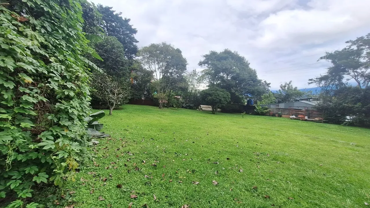 Venta de lote en San Antonio de Escazu