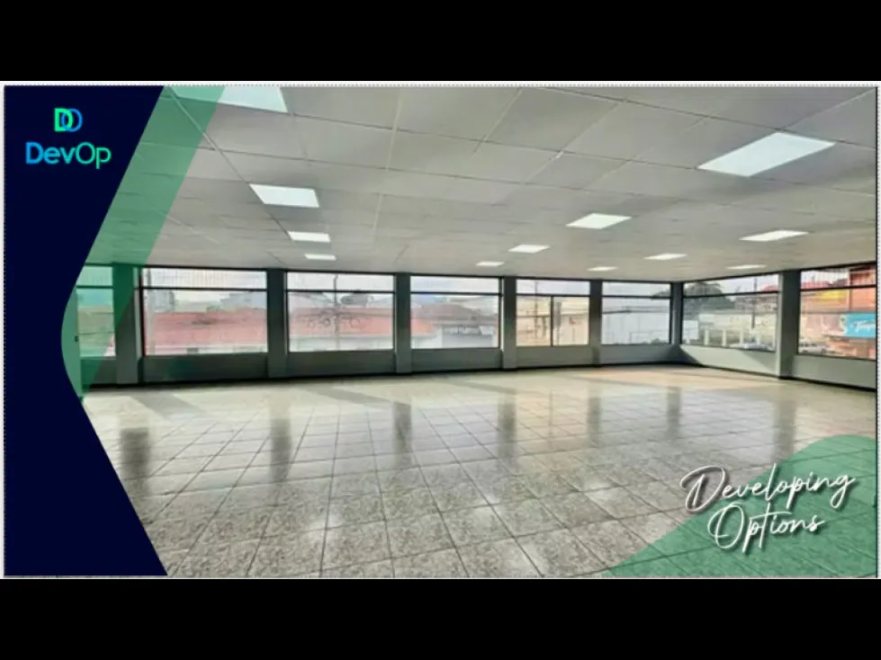 Amplio Local Comercial en Alquiler – Ubicación Estratégica en el Centro de Cartago