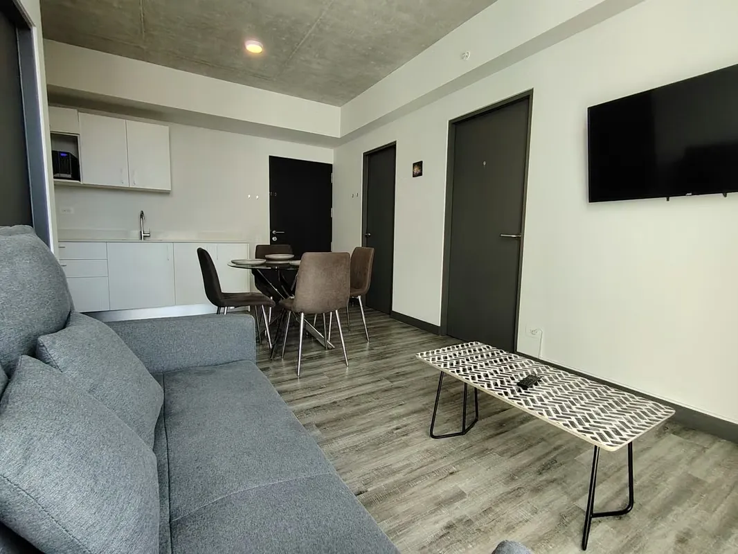 Alquiler de apartamento de 2 habitaciones en La Sabana