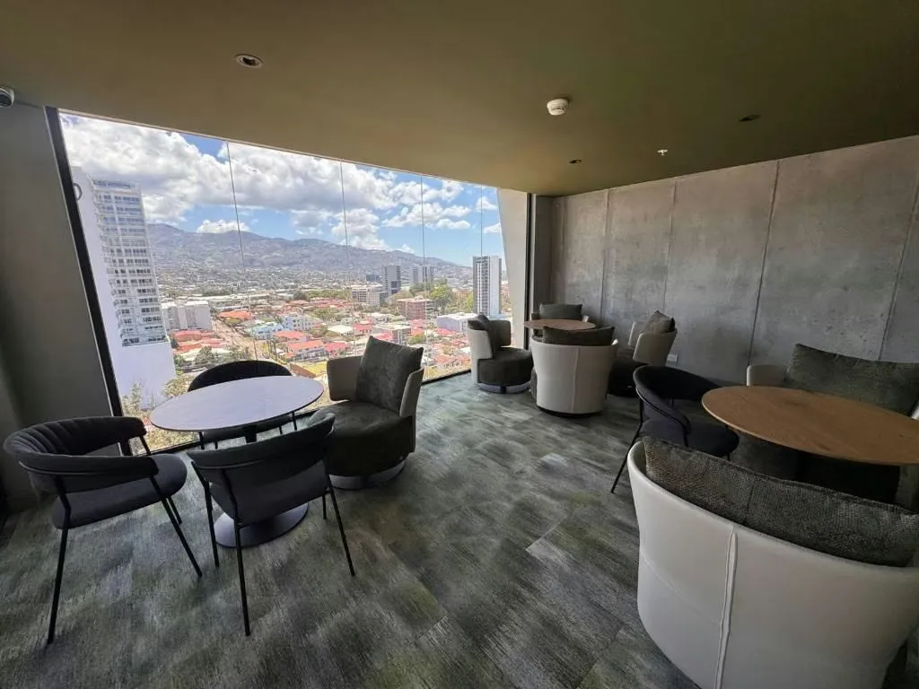 Alquiler de Apartamento a Estrenar en Babylon piso 16