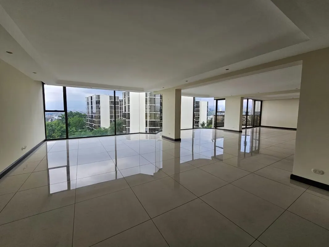 Fabuloso Apartamento en Escazú - 330m2 (Código: VAPES-706)