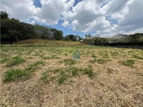 Venta de lote en Residencial en Pozos de Santa Ana, Guachipelín