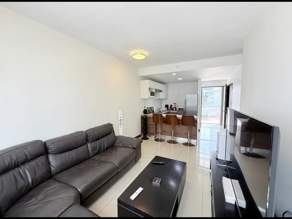 Exclusividad y Estilo en Rohrmoser: Su Nuevo Hogar en Nunciatura Flats