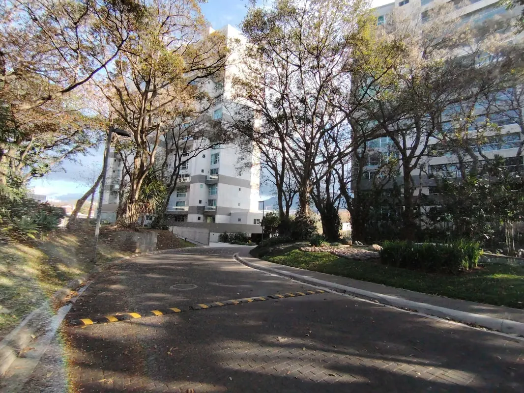 Venta de apartamento en obra gris en Central Park, Escazú