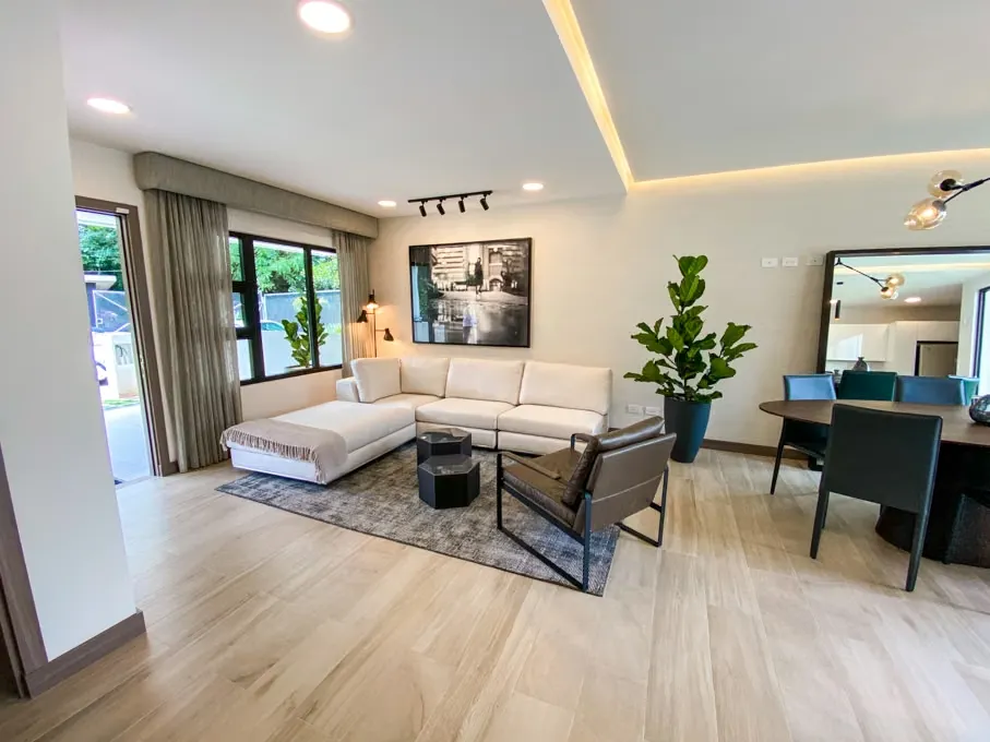 Sale of modern premiere house located in Escazu