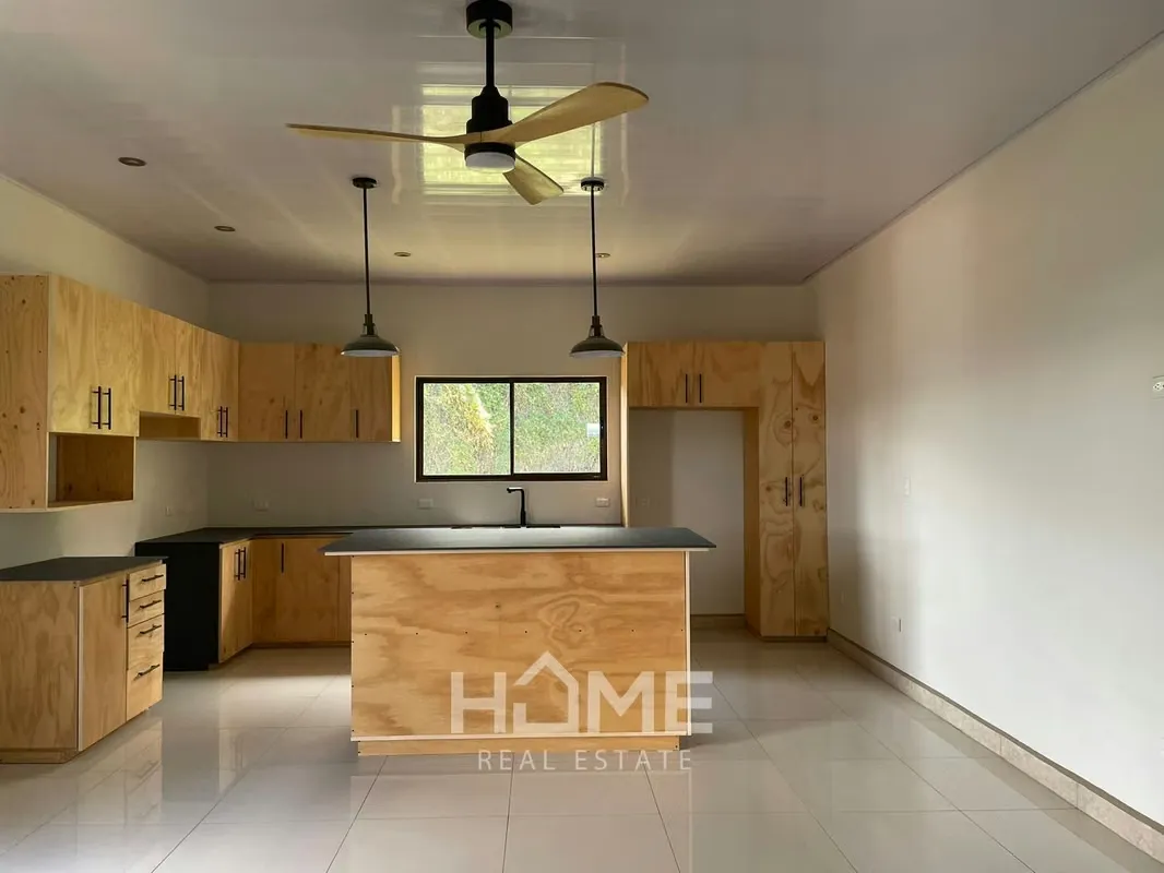 ALQUILER DE APARTAMENTOS NUEVOS EN SAN ANTONIO DE ESCAZÚ 700.000