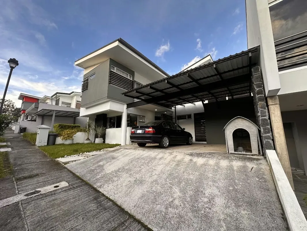 House for sale in San Rafael de Montes de oca ID26055 KE