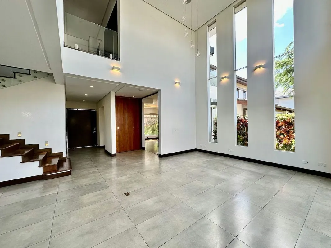 House in Condominium for Sale - Santa Ana Downtown