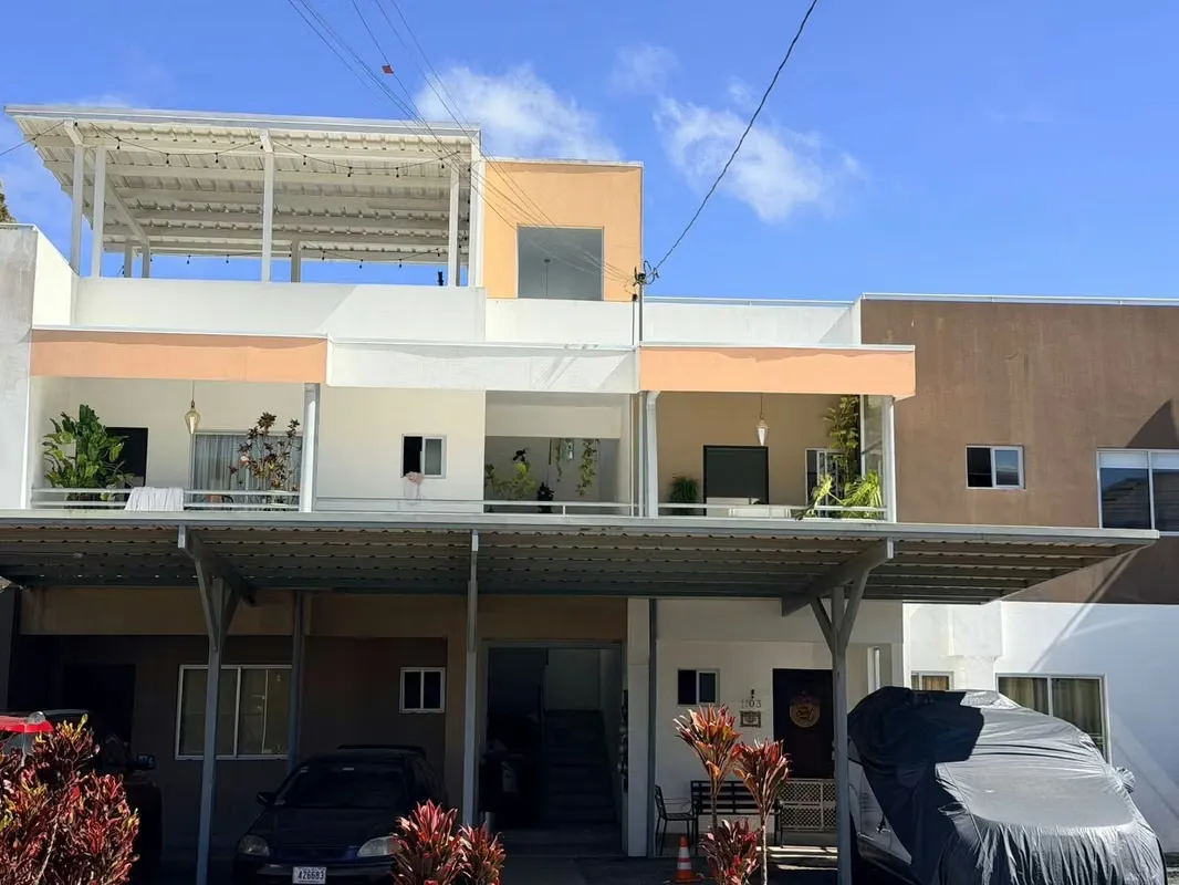 Two Beautiful apartments for sale in Cartago in Condominium