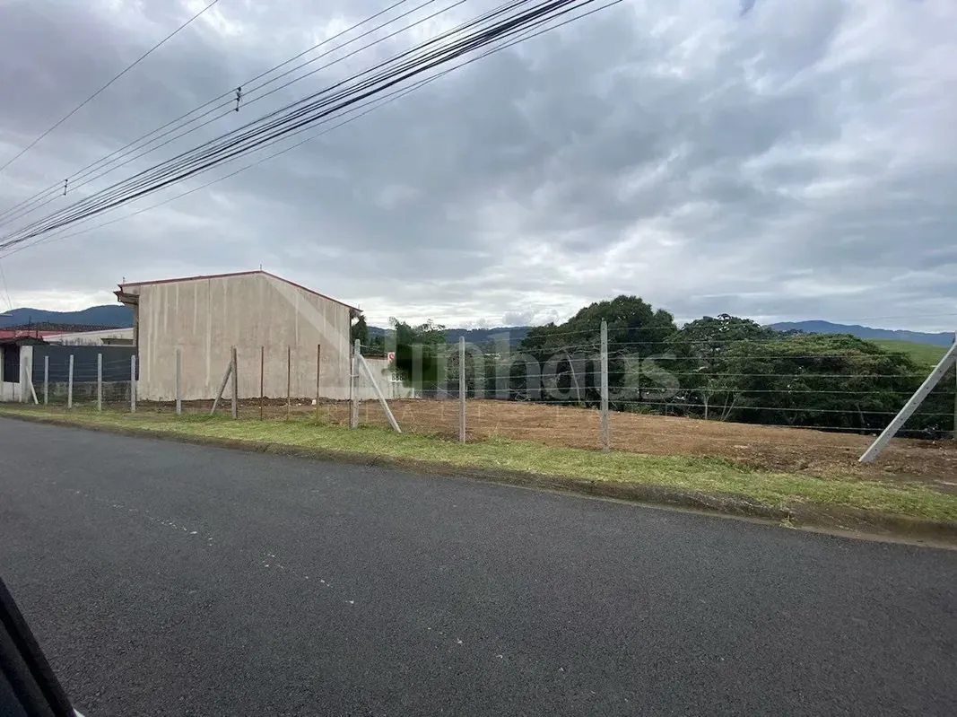 Lote para Desarrollo Habitacional o Casa Unifamiliar, Lomas de Ayarco
