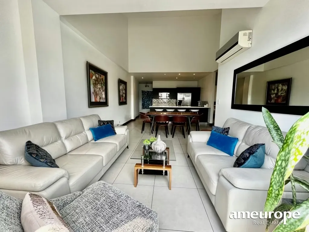 POZOS DE SANTA ANA! APARTAMENTO 2 HAB /2 BAÑOS /2PARQUEOS /CONDOMINIO MONTESOL