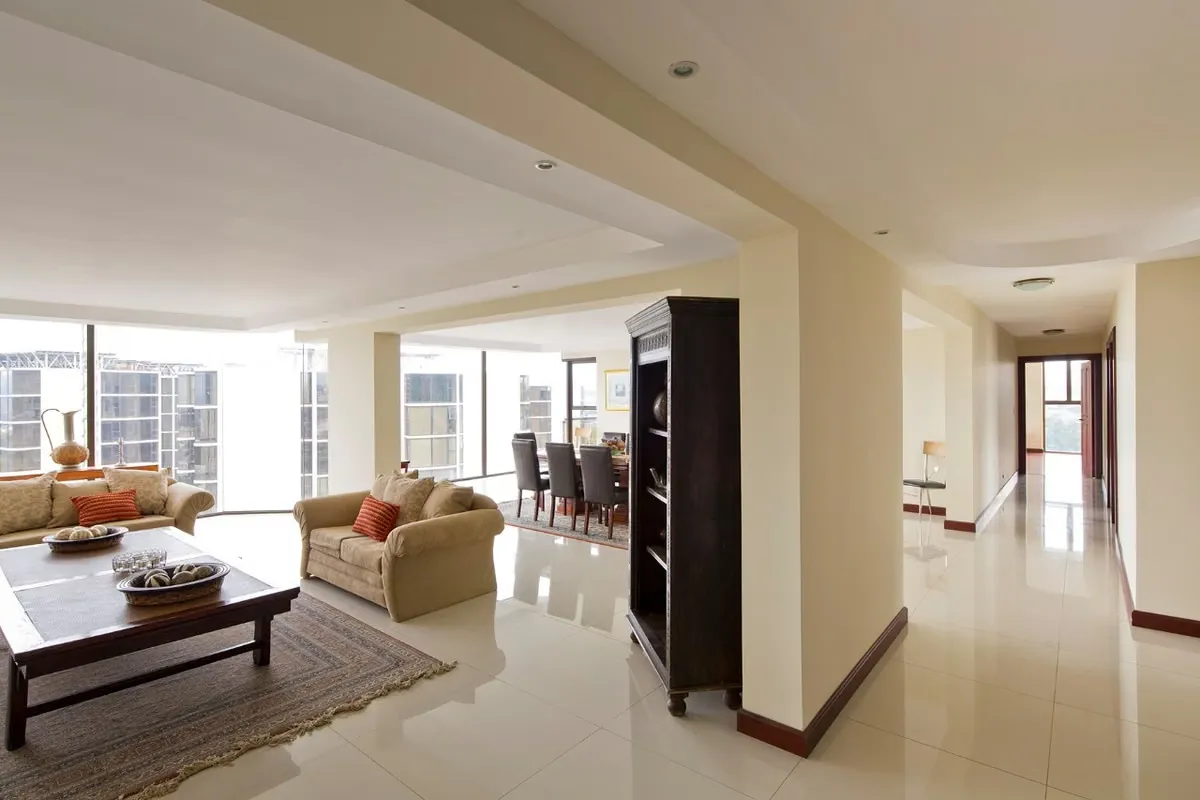 Escazú, amplio Condominio zona tranquila lindas vistas
