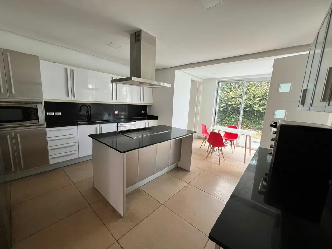 Spectacular Luxury Home for Sale with Private Pool and Spacious Rooms