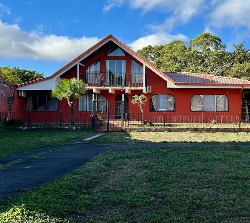 Large lot with excellent potential - ideal for development in Curridabat - Old Hacienda Zone