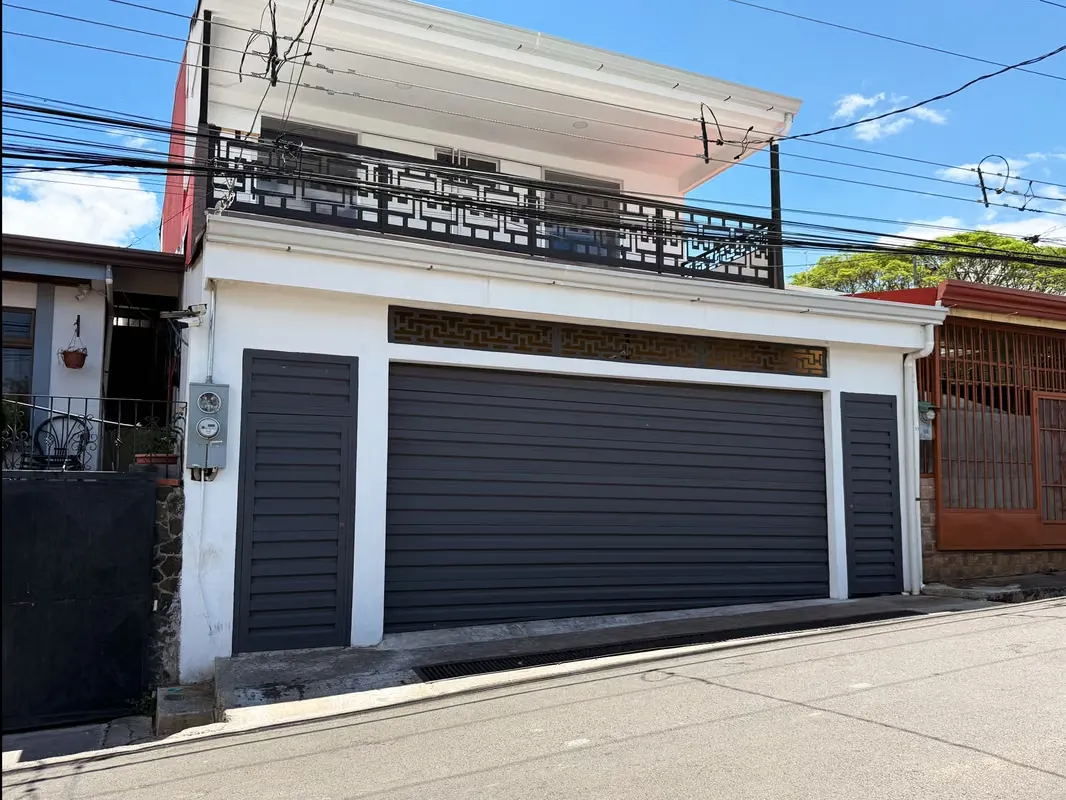 Property for Sale with 2 New Houses San Rafael de Alajuela, 400 meters from Panasonic