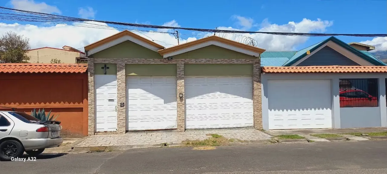 3 bedroom house in El Carmen de Cartago