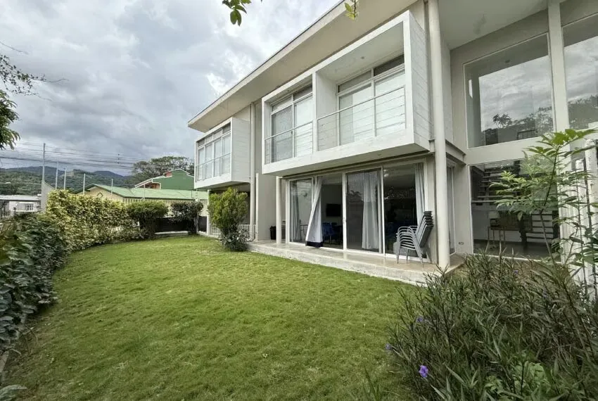 Beautiful apartment for sale in Piedades de Santa Ana.