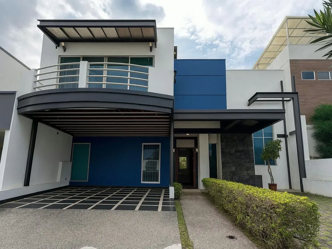 Venta Casa en Condominio - San Rafael, Montes de Oca - 3 Hab | 3 Parqueos