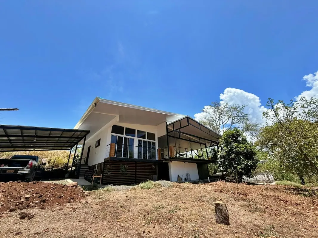 Farm with Modern Home and Fruit Trees for Sale, Tárcoles. (MV)
