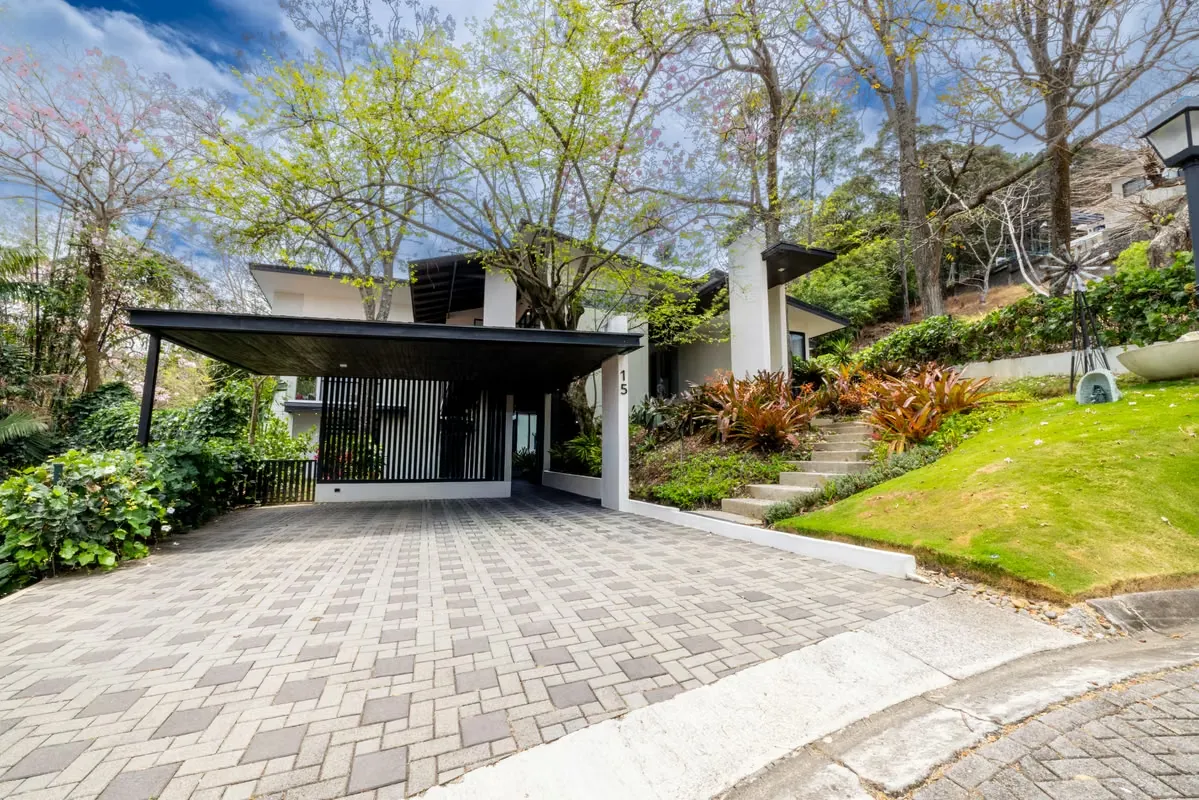 Espectacular casa en venta en Hacienda Cocoy