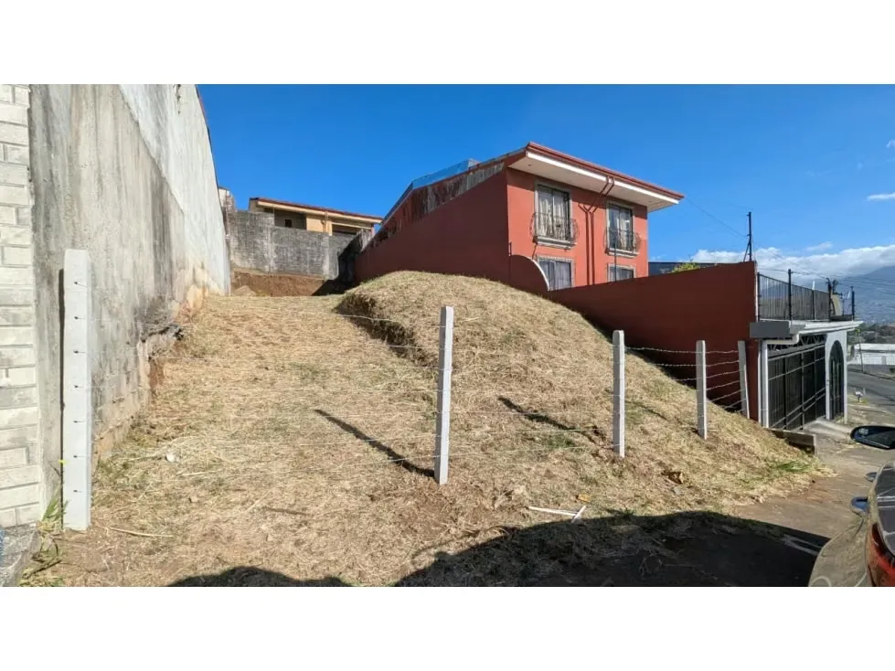 Lote para inversión de apartamentos San Francisco de Heredia