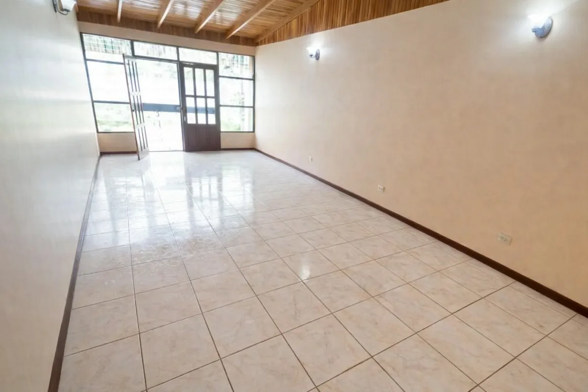 CASA EN VENTA EN CARTAGO - SAN RAFAEL DE OREAMUNO