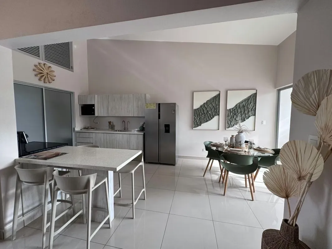 ALQUILER DE CASA EN CONDOMINIO CASA SOLE