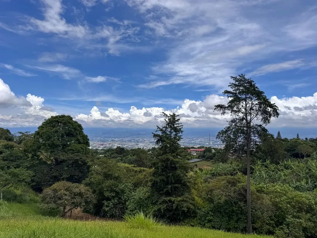 LOT FOR SALE IN SAN ANTONIO ESCAZÚ, GREAT VIEW