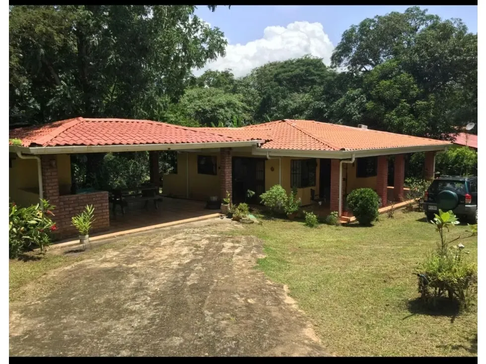 Hermosa Quinta con Casa en San Pedro de Turrubares
