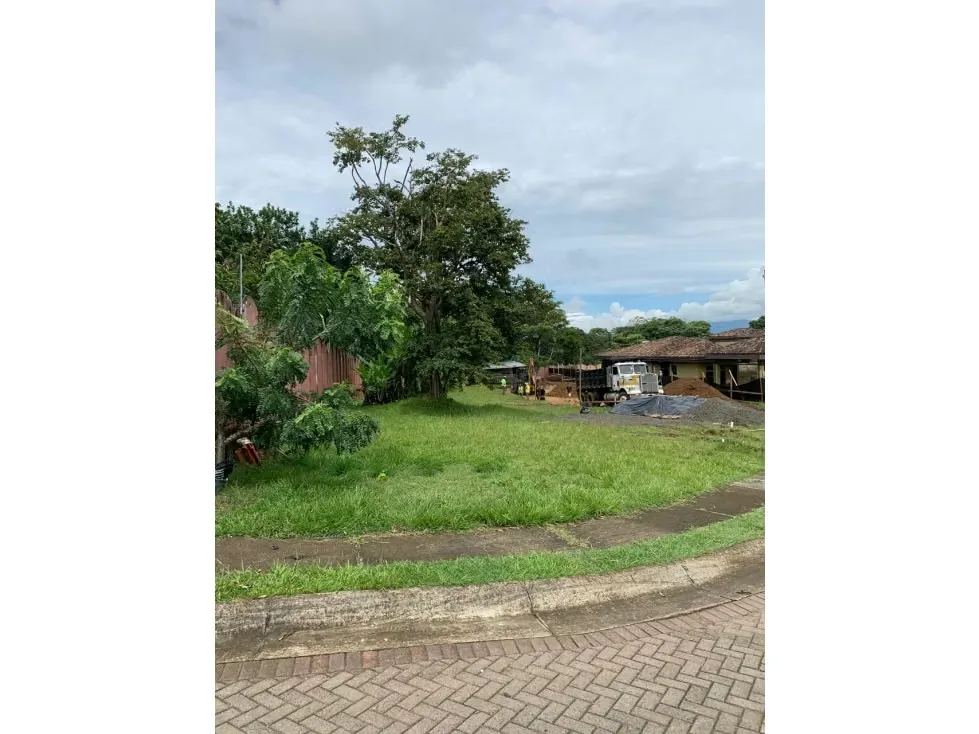 Lote en Condominio Guácima