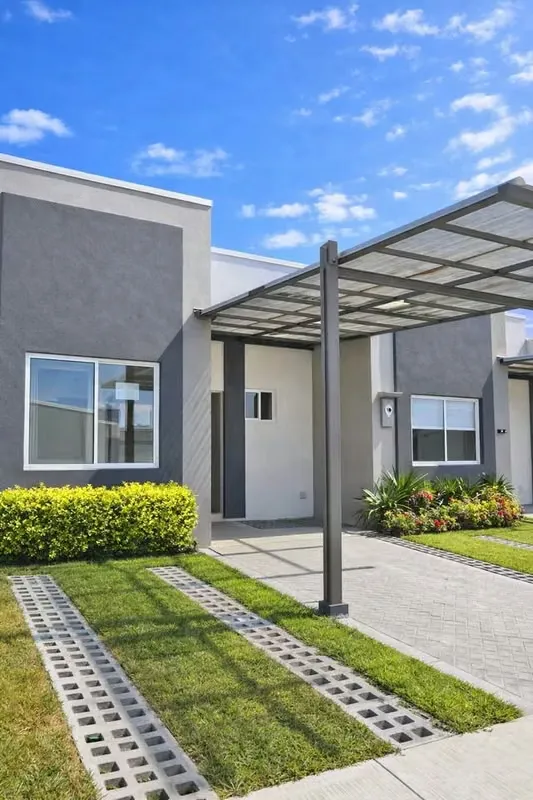 Venta de casa de 3 habitaciones en Alajuela