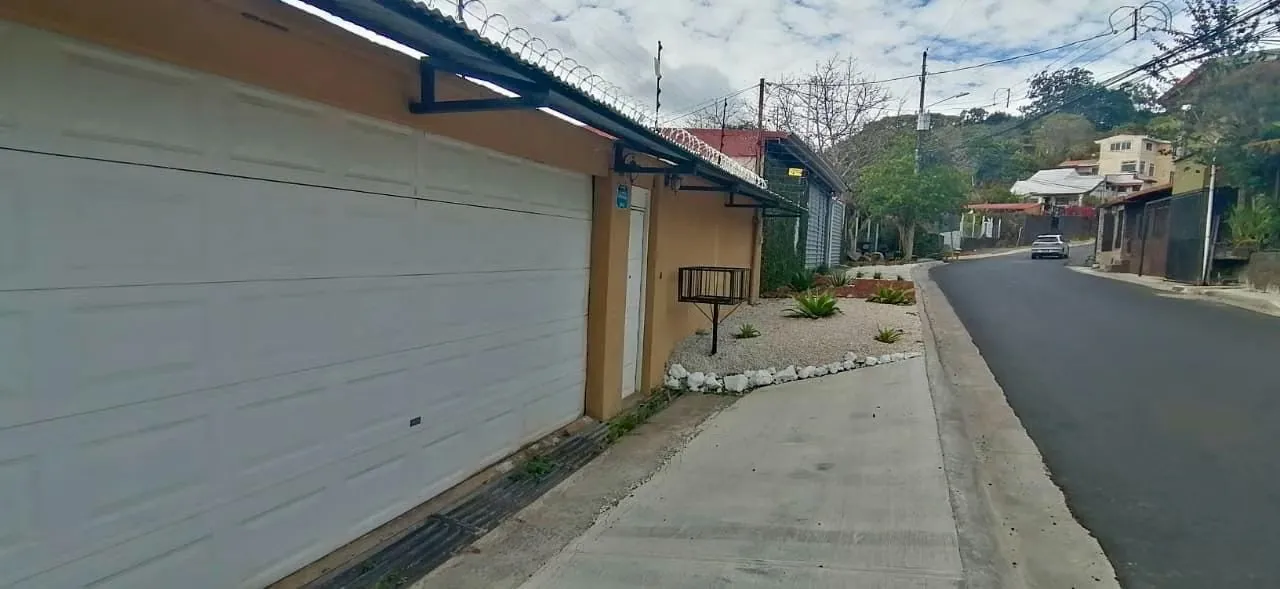 Venta de casa en Los Ángeles de San Rafael de Heredia