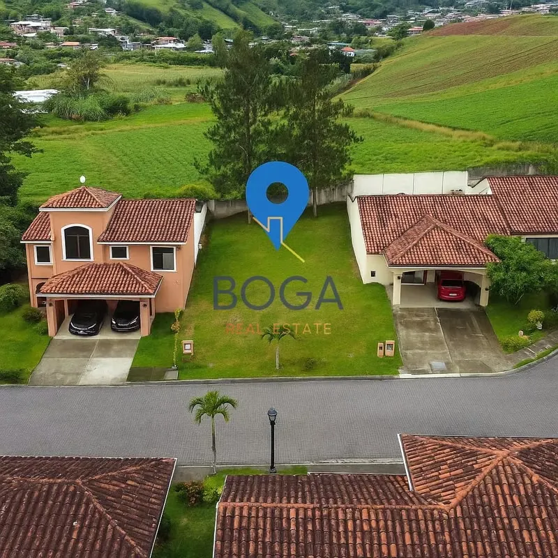 ¡Oportunidad única! Lote en venta en Condominio Vistas del Irazú
