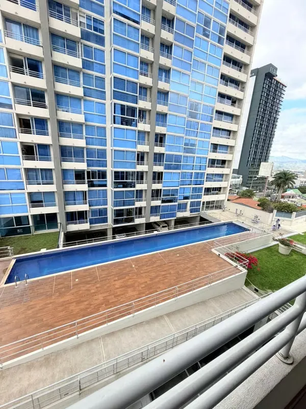 Venta Apartamento 604 Torre los Yoses