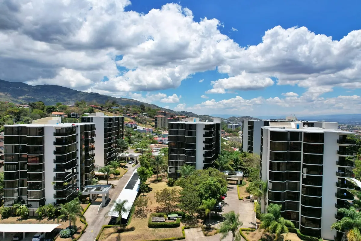 Venta apartamentos exclusivos con vistas panorámicas, Escazú. (FE)