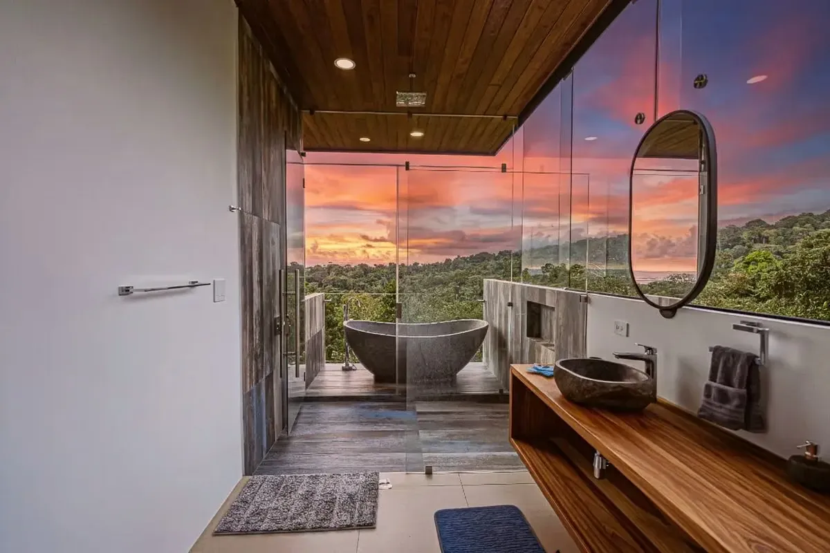 Nuevo oasis de lujo con vista al mar en Bahía Ballena, Costa Rica