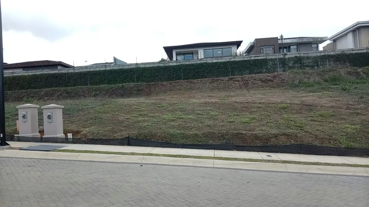 Venta de Lote en condominio Ave. del Este, Curridabat, Ayarco Sur.