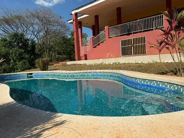 G.A. Venta de Quinta en Esparza, Puntarenas.